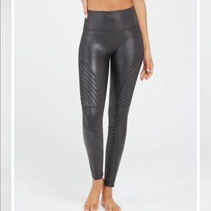 Spanx faux leather moto leggings size 2X